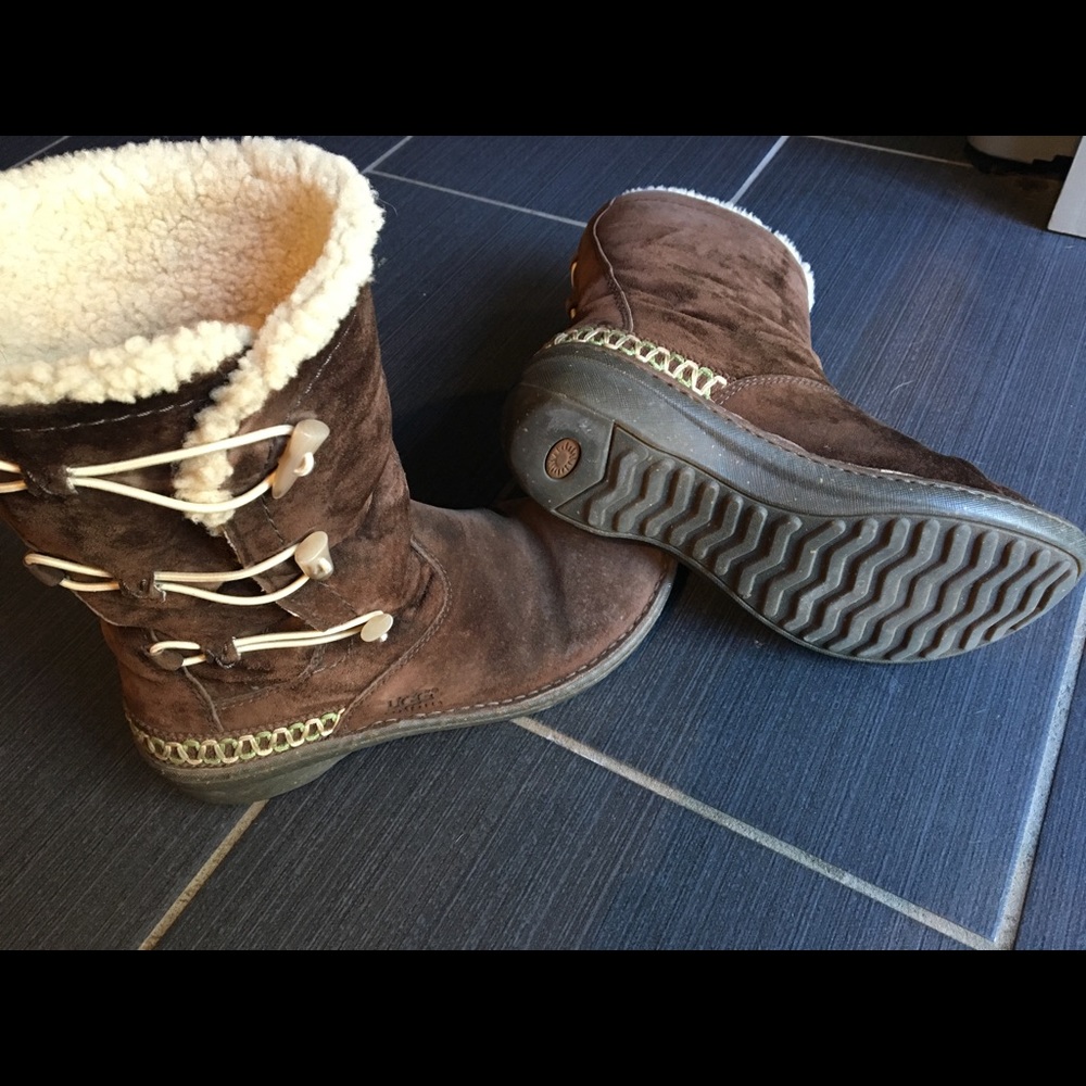 UGG Boots- Size 9
